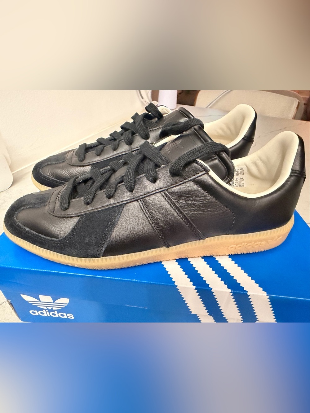 adidas BW Army x size? Exclusive Black Gum IH7387 Men’s 7.5 OG Box